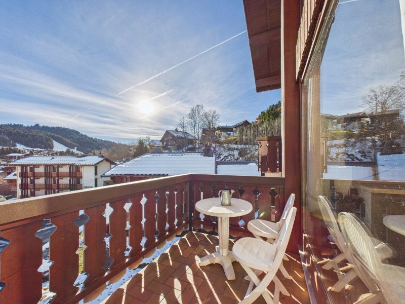 _lv_images__lot_0000450328_06_19390375