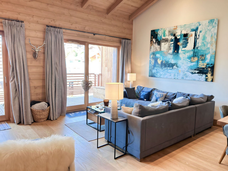 _lv_images__lot_0000450345_02_18428703