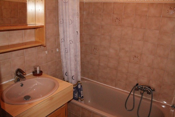 _lv_images__lot_0000500203_07_18805786 _lv_images__lot_0000500203_07_18805786