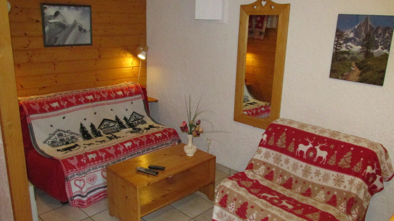 _lv_images__lot_0000550208_01_18107622 _lv_images__lot_0000550208_01_18107622