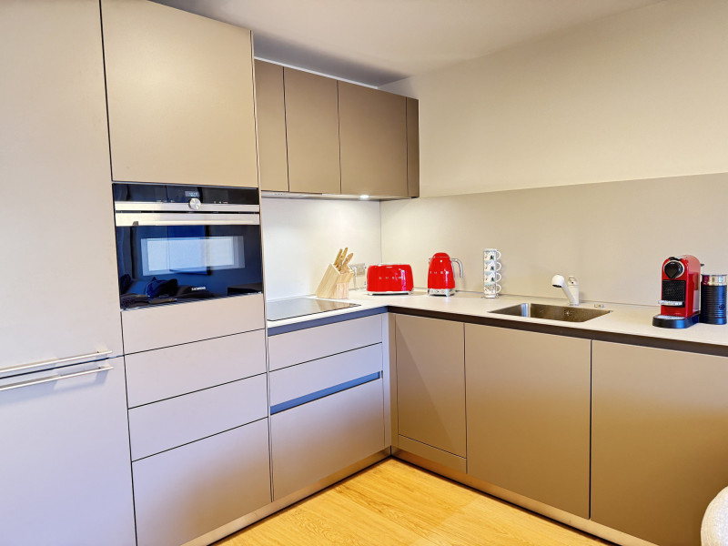 _lv_images__lot_0000700250_05_18116417 _lv_images__lot_0000700250_05_18116417