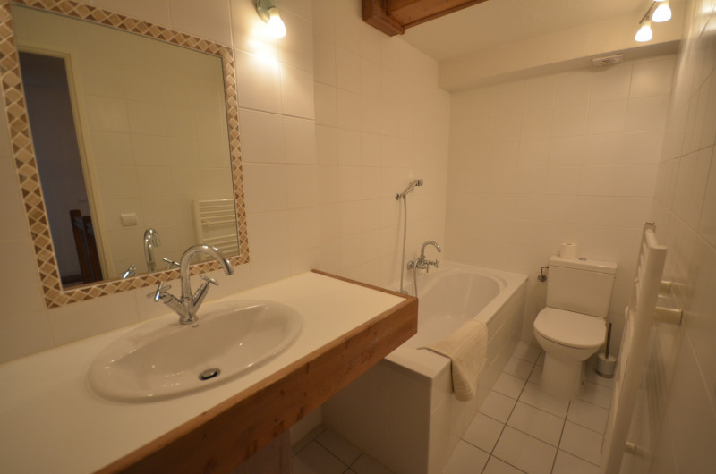 _lv_images__lot_0000900417_09_19267531