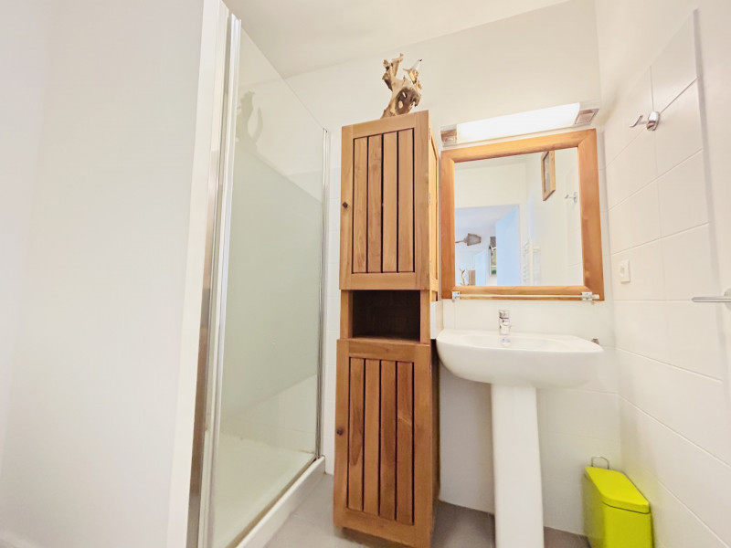 _lv_images__lot_0004000216_09_17155198