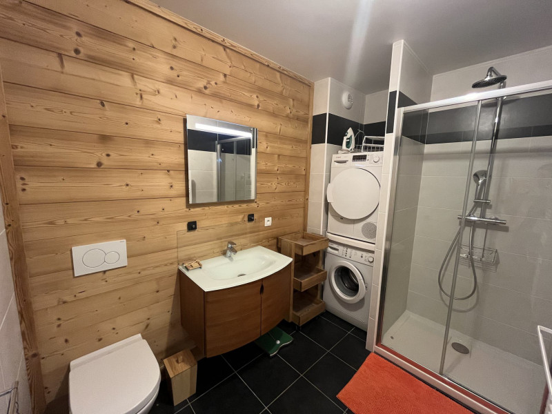 _lv_images__lot_0004000259_05_19170877