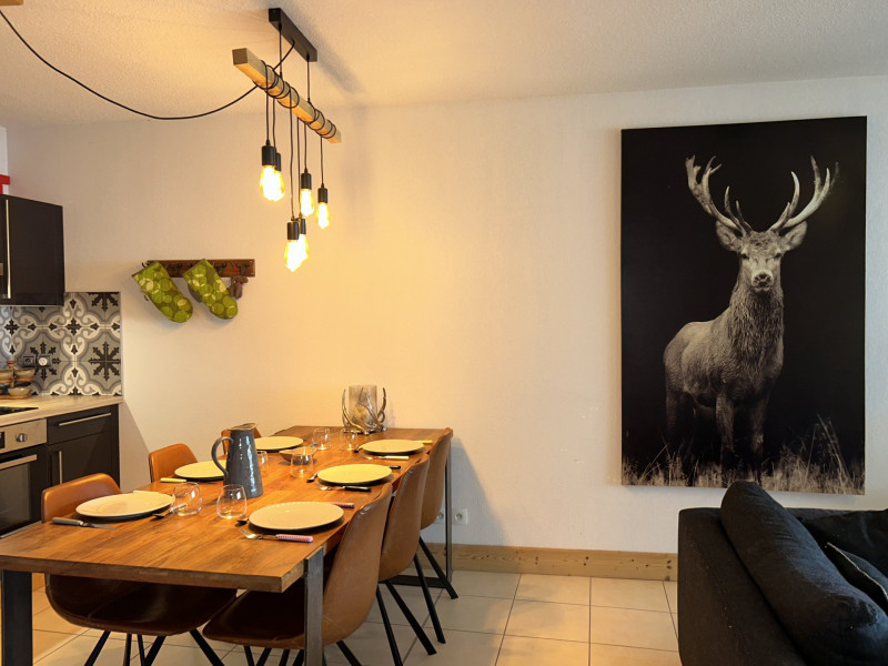 _lv_images__lot_0004000314_02_19219531