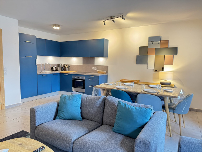 _lv_images__lot_0004230371_12_18146543 _lv_images__lot_0004230371_12_18146543