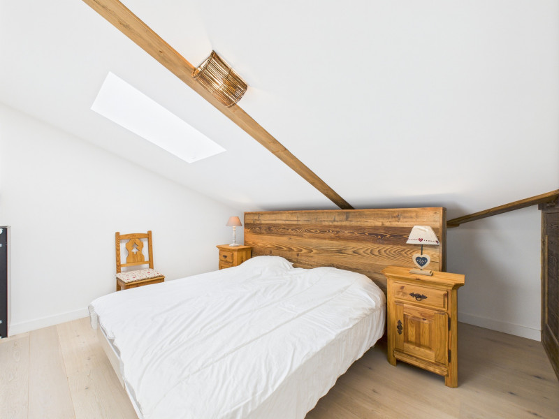 _lv_images__lot_0004230406_13_17876869 _lv_images__lot_0004230406_13_17876869