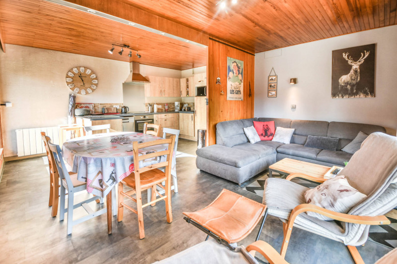 _lv_images__lot_0020312204_01_17973487 _lv_images__lot_0020312204_01_17973487