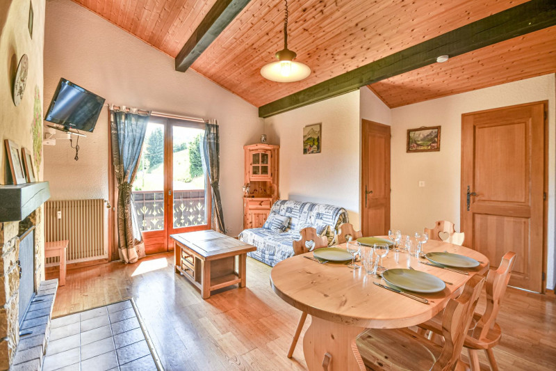 _lv_images__lot_0020392215_01_18112360 _lv_images__lot_0020392215_01_18112360