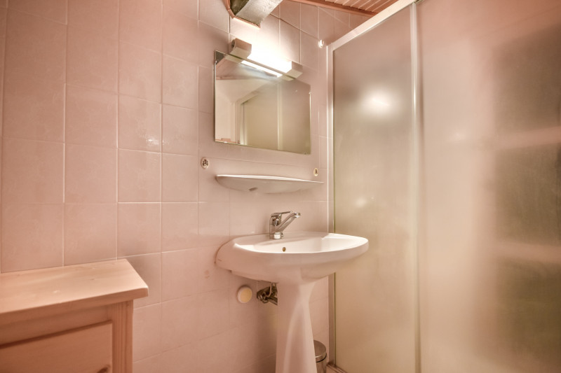 _lv_images__lot_0020392215_10_19224129