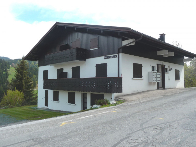 _lv_images__lot_0020392215_12_19356155