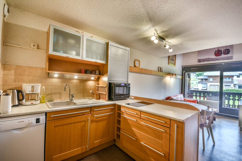 _lv_images__lot_0020392269_01_19261967