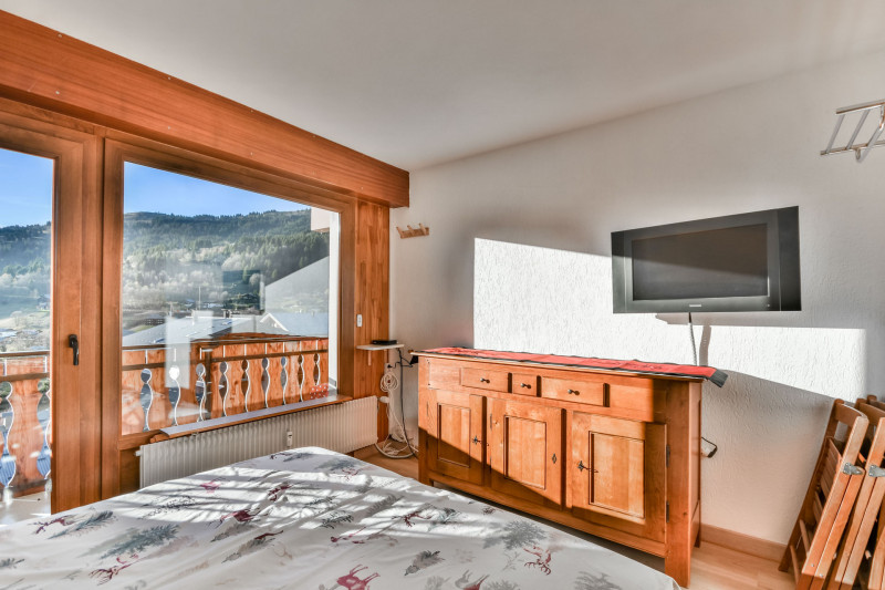 _lv_images__lot_0020392294_12_18093983 _lv_images__lot_0020392294_12_18093983