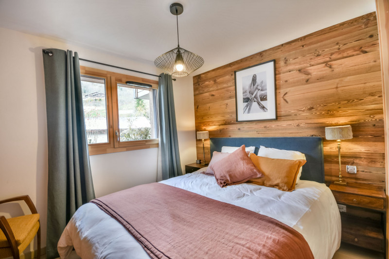 _lv_images__lot_0020392298_10_18933815