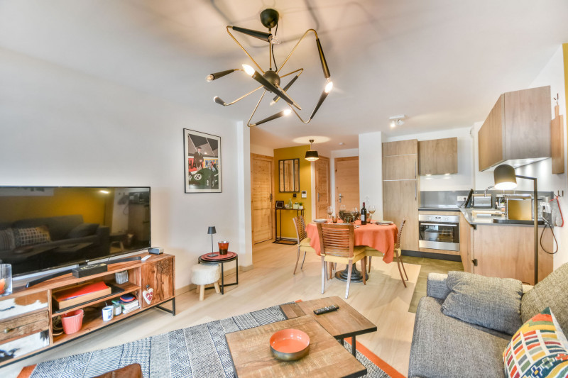 _lv_images__lot_0020392298_12_18111668 _lv_images__lot_0020392298_12_18111668