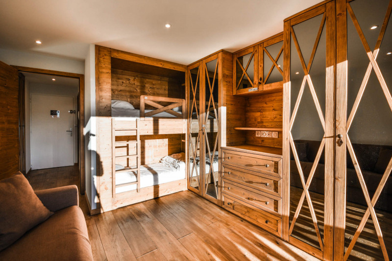 _lv_images__lot_0020392326_12_18093434 _lv_images__lot_0020392326_12_18093434