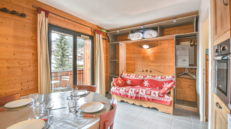 _lv_images__lot_0020392409_01_18425368