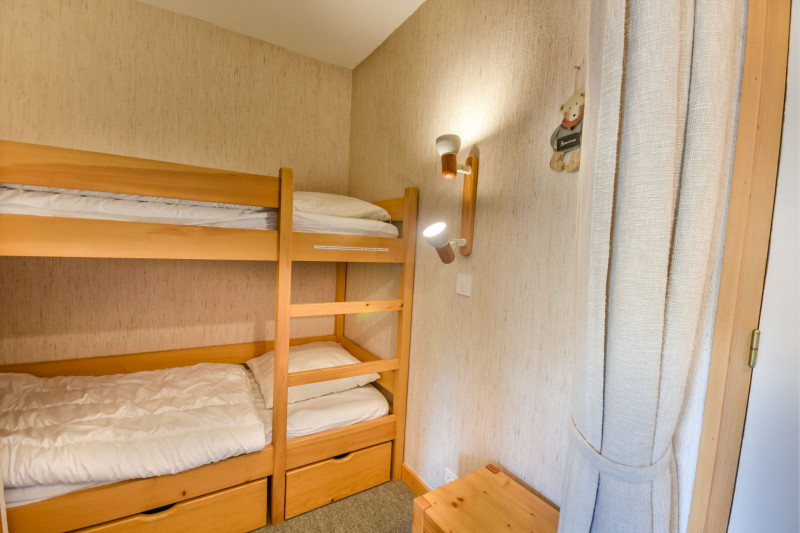 _lv_images__lot_0020392414_10_17873980 _lv_images__lot_0020392414_10_17873980