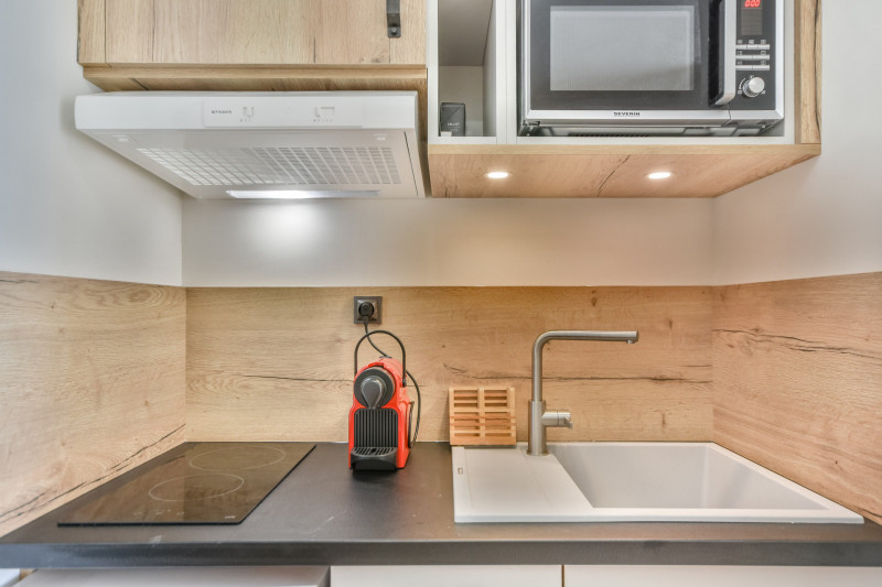 _lv_images__lot_0020392415_05_19128458