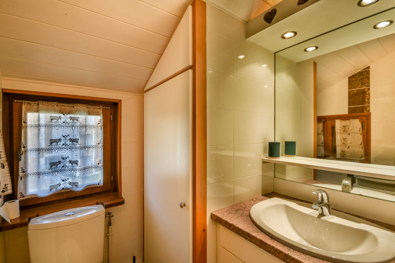 _lv_images__lot_0020392417_09_18084656 _lv_images__lot_0020392417_09_18084656