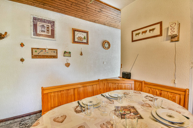 _lv_images__lot_0020392423_08_17673579 _lv_images__lot_0020392423_08_17673579