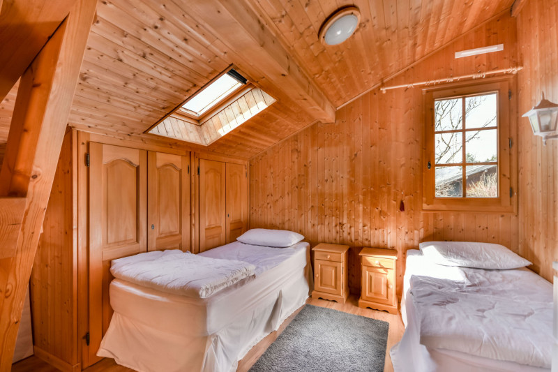 _lv_images__lot_0020392439_10_18112061 _lv_images__lot_0020392439_10_18112061