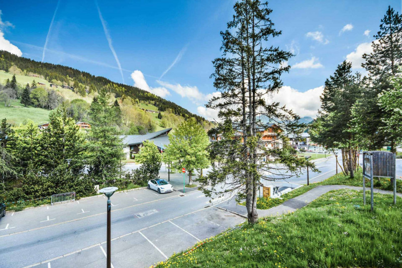 _lv_images__lot_0020392440_11_18368664