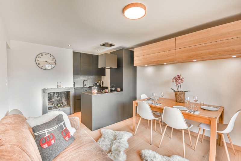 _lv_images__lot_0020392454_01_18782328 _lv_images__lot_0020392454_01_18782328