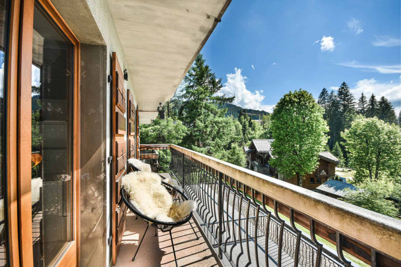 _lv_images__lot_0020392454_15_19118591