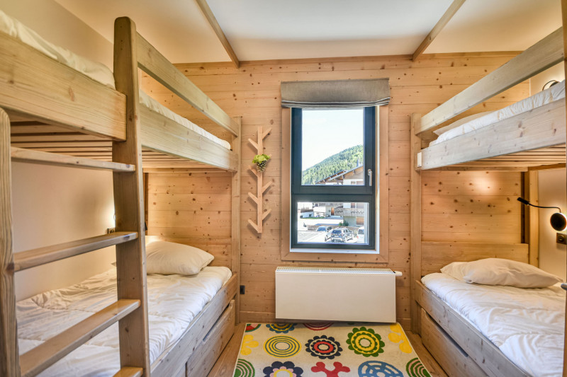 _lv_images__lot_0020392471_15_19355729