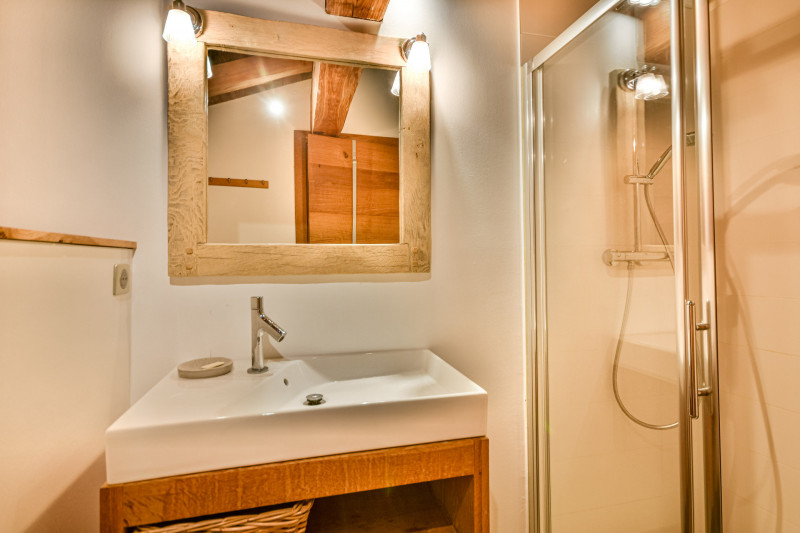 _lv_images__lot_0020392473_08_18800627 _lv_images__lot_0020392473_08_18800627