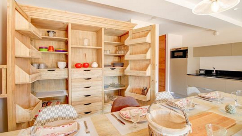 _lv_images__lot_0020392474_02_17726890