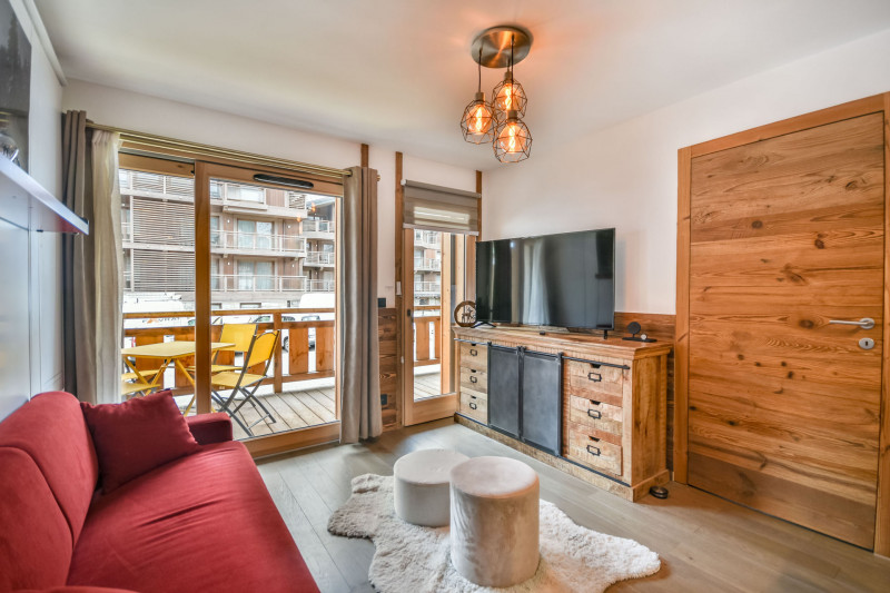 _lv_images__lot_0020392475_01_18112642 _lv_images__lot_0020392475_01_18112642