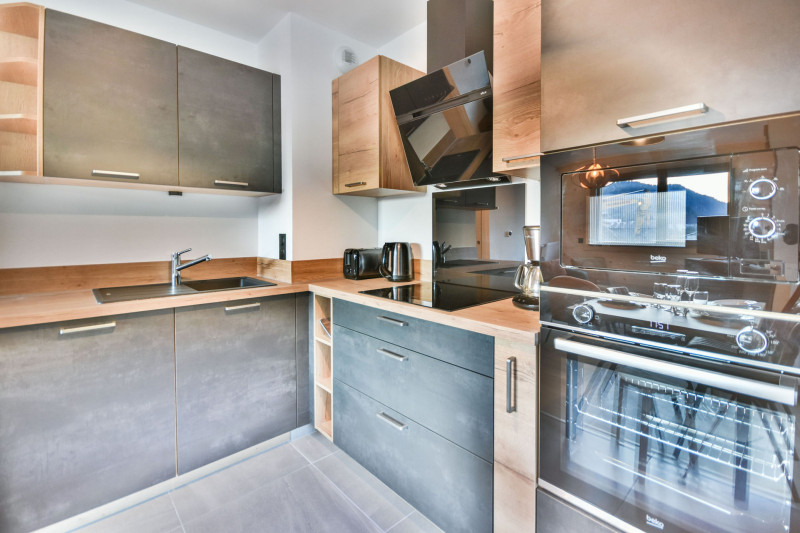 _lv_images__lot_0020392476_05_19224187 _lv_images__lot_0020392476_05_19224187