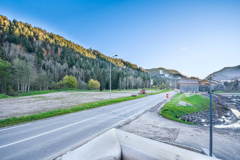 _lv_images__lot_0020392476_14_18934390