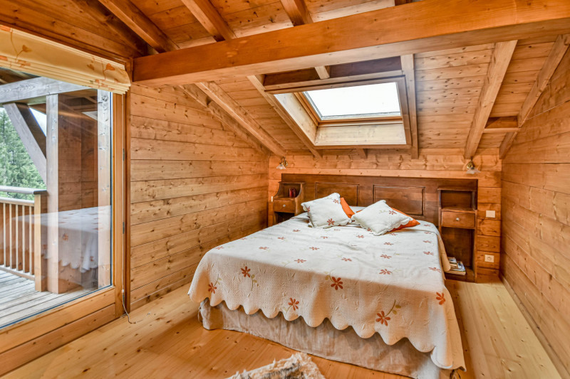 _lv_images__lot_0020392479_06_18047715 _lv_images__lot_0020392479_06_18047715