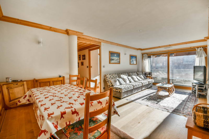 _lv_images__lot_0020392484_02_18131760 _lv_images__lot_0020392484_02_18131760