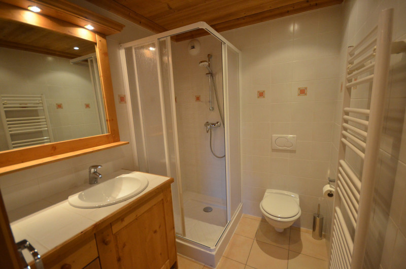 _lv_images__lot_0109021826_08_18495097