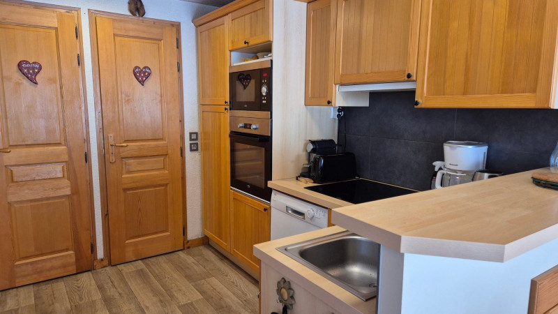 _lv_images__lot_0109021831_07_19121502