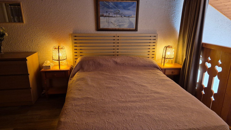 _lv_images__lot_0109021831_08_19379166