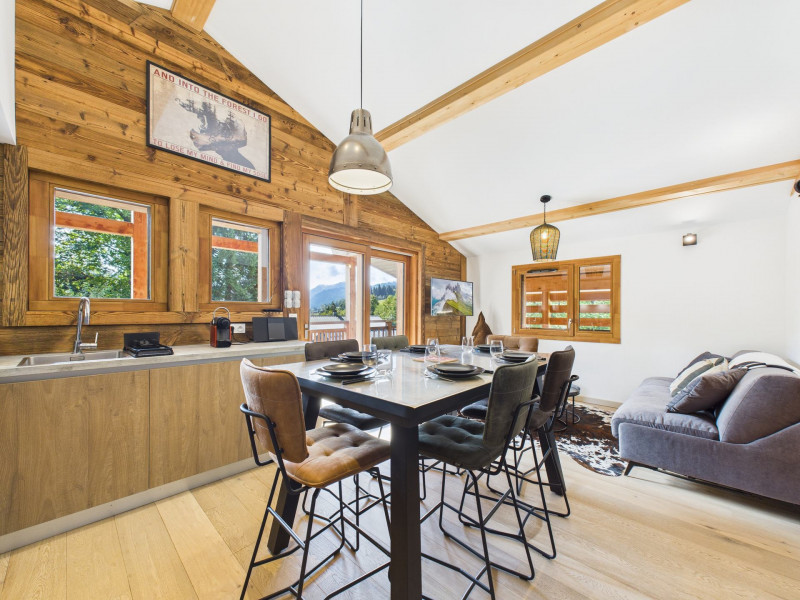 _lv_images__lot_0109021833_02_19398378