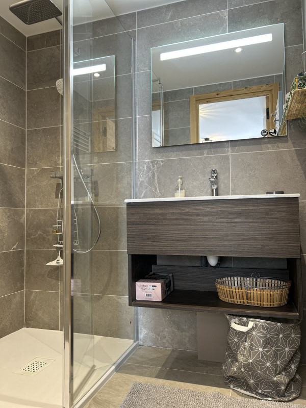 _lv_images__lot_0109021835_07_19388897