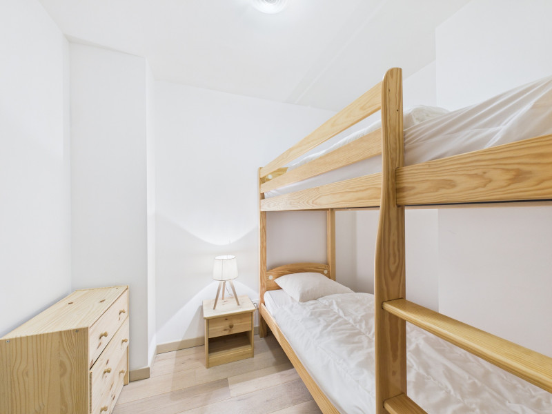 _lv_images__lot_0109021836_08_20446287