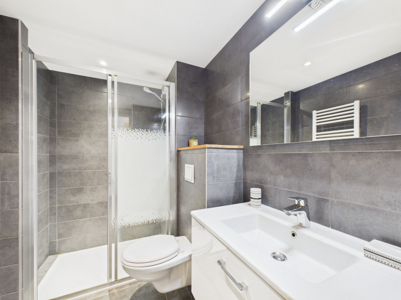 _lv_images__lot_0109021836_11_19121524