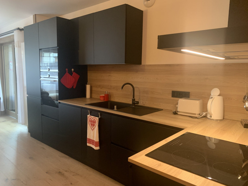 _lv_images__lot_0109021854_10_18362490