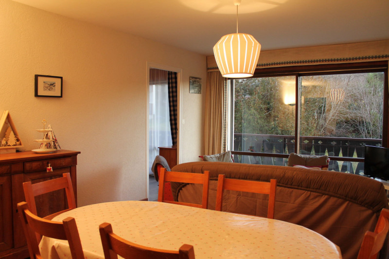 _lv_images__lot_0109021858_02_19123256