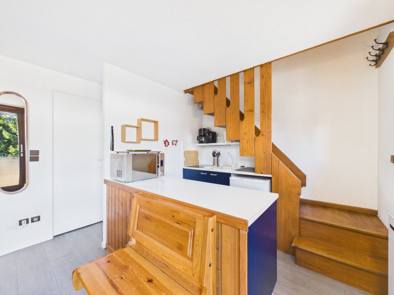 _lv_images__lot_0109021859_04_19190638 _lv_images__lot_0109021859_04_19190638