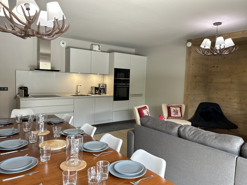 _lv_images__lot_0109021873_01_17887223