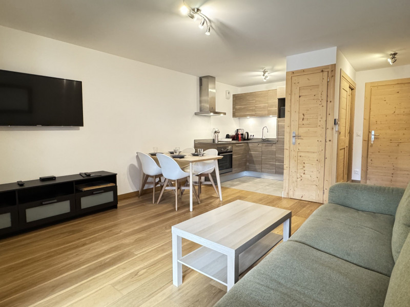 _lv_images__lot_0109021884_04_18939860