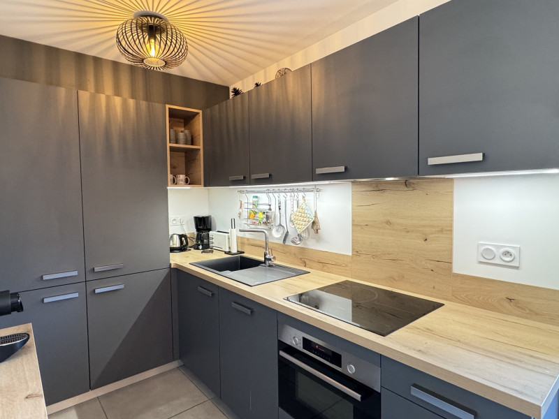 _lv_images__lot_0109021925_06_18428611